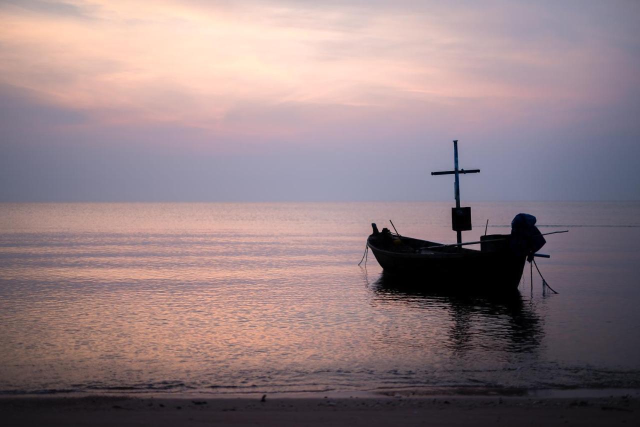 Lullaby The Sea Hua Hin Hotel Cha-Am Exterior photo